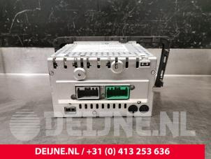 Volvo V70 CD player O213175 photo 3