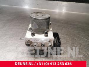 Peugeot Boxer ABS Pomp O213188 foto 3