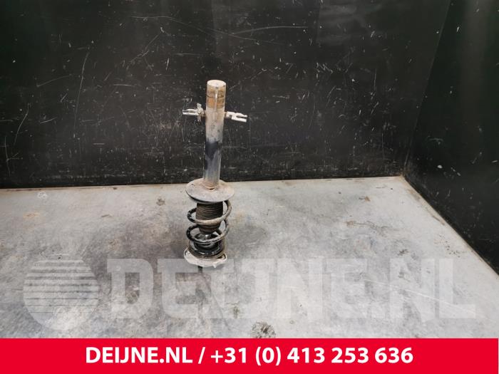 Peugeot Boxer Stoßdämpferstrebe links vorne O213222