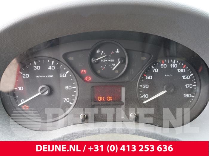 Peugeot Expert Tacho - Kombiinstrument KM O213374