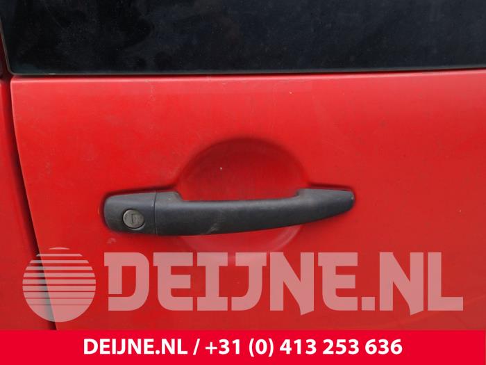 Peugeot Expert Türgriff 2-türig rechts O213384