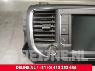 Citroen Jumpy Display Multi Media control unit O213456 photo 2