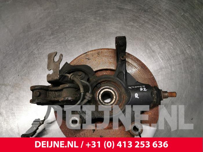 Citroen Jumpy Achsschenkel rechts vorne O213465