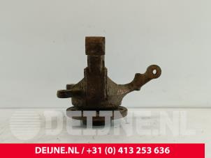 Opel Vivaro Achsschenkel links vorne O213523 foto 3