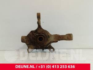 Opel Vivaro Achsschenkel links vorne O213523 foto 2