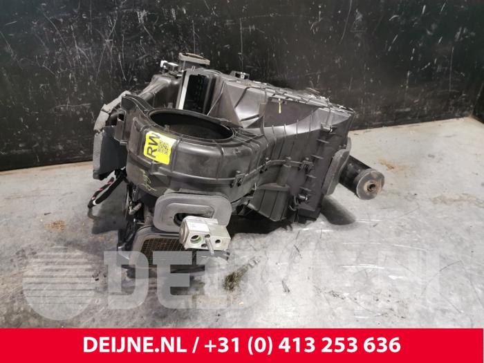 Tesla Model 3 Heizgehäuse O213578