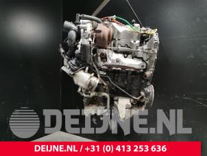 Mercedes Vito Engine O213617 photo 3