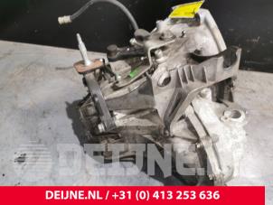 Mercedes Vito Gearbox O213637 photo 2