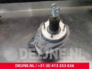 Gebruikte Rembooster Tesla Model 3 EV AWD Prijs € 332,75 Inclusief btw aangeboden door van Deijne Onderdelen Uden B.V.