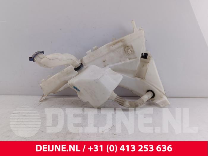Volvo C70 Ruitensproeiertank voor O214039