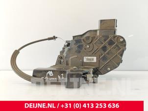 Volvo C70 Deurslot Mechaniek 2Deurs rechts O214061 foto 2