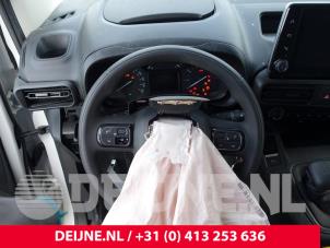 Toyota Pro-Ace City Steering wheel O214129 photo 3