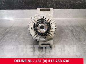 Gebruikte Dynamo Volvo XC90 I 3.2 24V Prijs € 100,00 Margeregeling aangeboden door van Deijne Onderdelen Uden B.V.
