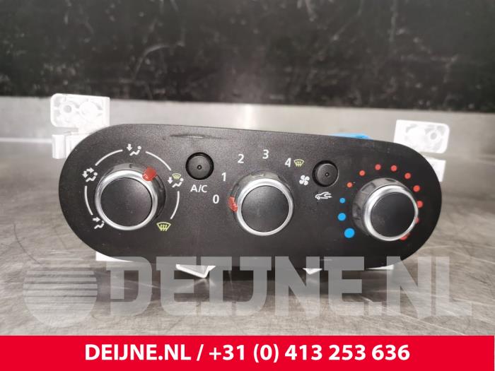 Renault Trafic Heizung Bedienpaneel O214521