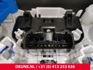 Renault Trafic Heater control panel O214521 photo 3