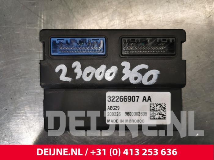 Gebruikte Computer Diversen Polestar Polestar 2 78kWh Long Range Dual Motor Prijs € 181,50 Inclusief btw aangeboden door van Deijne Onderdelen Uden B.V.