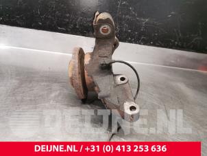 Mercedes Sprinter Achsschenkel links vorne O214658 foto 3