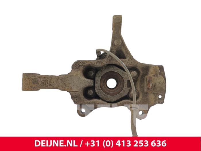 Opel Vivaro Achsschenkel rechts vorne O214686