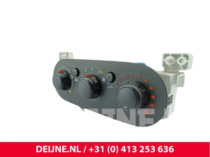 Opel Vivaro Heizung Bedienpaneel O214688