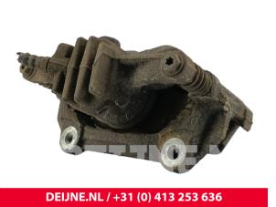 Opel Vivaro Remklauw (Tang) links-voor O214693 foto 3