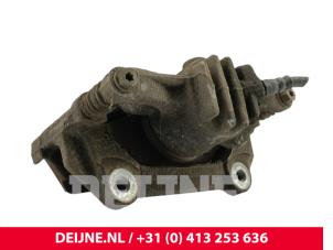 Opel Vivaro Front brake calliper, right O214695 photo 3