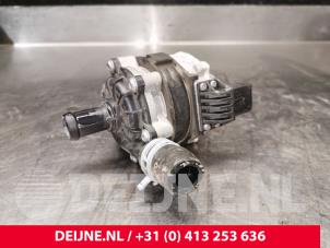 Gebruikte Waterpomp Polestar Polestar 2 78kWh Long Range Dual Motor Prijs € 145,20 Inclusief btw aangeboden door van Deijne Onderdelen Uden B.V.