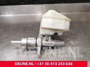 Gebruikte Hoofdremcilinder Mercedes Sprinter 5t (906.15/906.25) 515 CDI 16V Prijs € 48,40 Inclusief btw aangeboden door van Deijne Onderdelen Uden B.V.