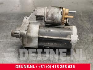 Opel Vivaro Starter O214806 photo 2