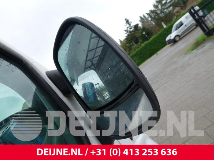 Opel Vivaro Buitenspiegel rechts O214856