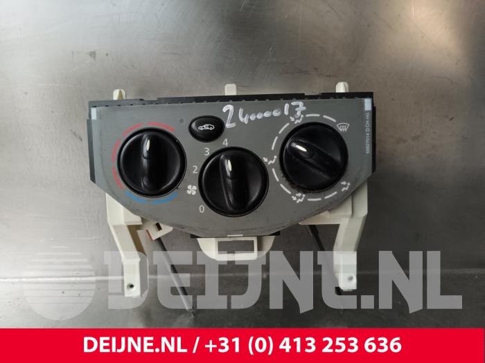 Opel Vivaro Kachel Bedieningspaneel O214863