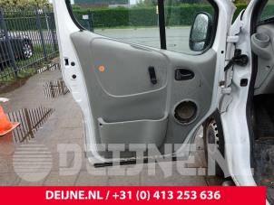 Opel Vivaro Tür 2-türig links O214871 foto 2