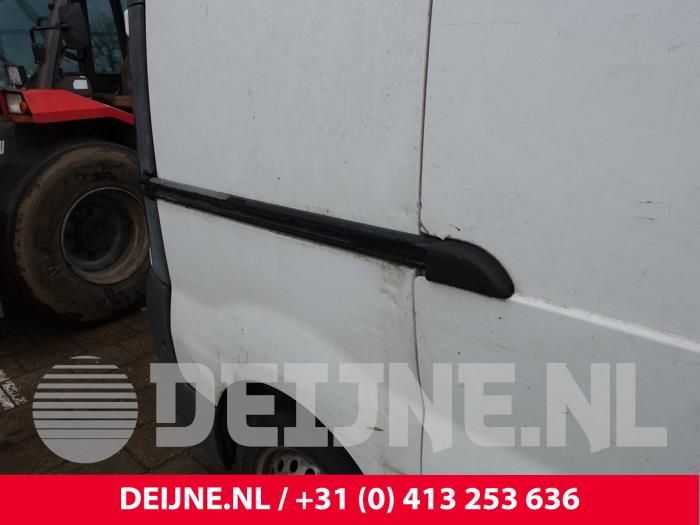 Opel Vivaro Schiebetür Schiene rechts O214883