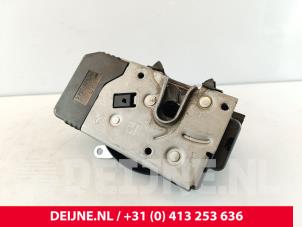 Opel Vivaro Schließmechanik Hecktür Bus-Lieferwagen O214886 foto 3