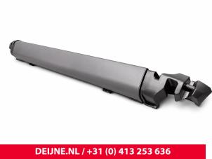 Mercedes Vito Rear bumper O9990002122 photo 2