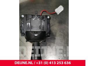 Opel Vivaro Licht Schalter O214915 foto 3