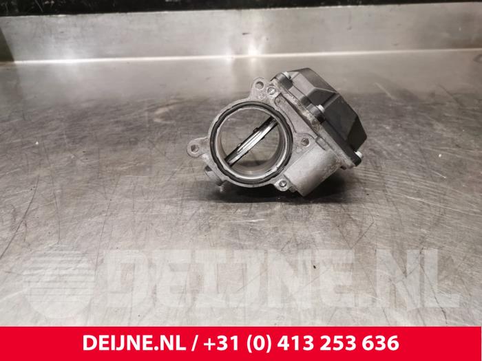 Gebruikte Gasklephuis Volkswagen Crafter 2.5 TDI 30/32/35/46/50 Prijs € 48,40 Inclusief btw aangeboden door van Deijne Onderdelen Uden B.V.