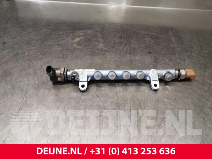 Gebruikte Galerij (Injectie) Seat Altea XL (5P5) Prijs € 121,00 Inclusief btw aangeboden door van Deijne Onderdelen Uden B.V.