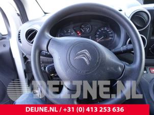 Gebruikte Airbag links (Stuur) Citroen Berlingo 1.6 BlueHDI 75 Prijs op aanvraag aangeboden door van Deijne Onderdelen Uden B.V.