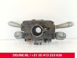 Citroen Berlingo Steering column stalk O215153 photo 2