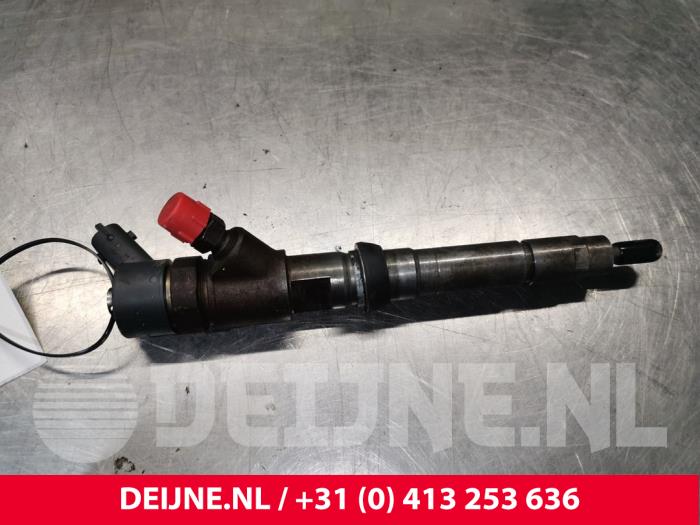 Gebruikte Verstuiver (diesel) Fiat Ducato (250) 3.0 D 160 Multijet Power Prijs € 121,00 Inclusief btw aangeboden door van Deijne Onderdelen Uden B.V.