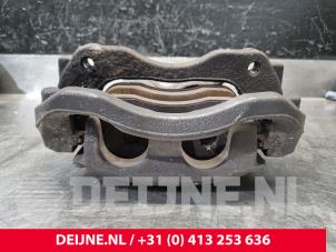 Renault Master Front brake calliper, right O215289 photo 2