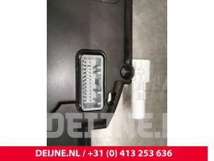 Renault Master Odometer KM O215360 photo 3