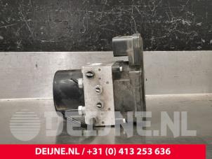Gebruikte ABS Pomp Volvo XC60 I (DZ) 2.0 T5 16V Prijs € 75,00 Margeregeling aangeboden door van Deijne Onderdelen Uden B.V.