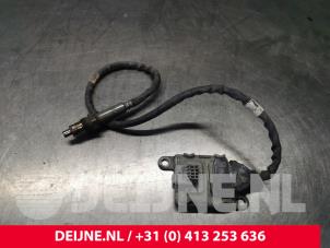 Renault Trafic Nox sensor O215560 photo 2