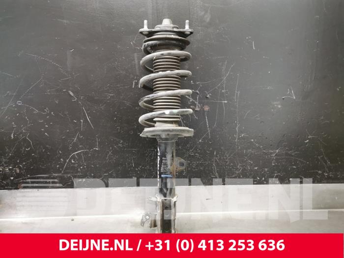 BYD Atto 3 Stoßdämpferstrebe links vorne O215809