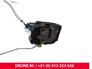 MG ZS Front door lock mechanism 4-door, right O215920 photo 3
