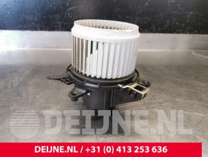 Toyota Pro-Ace City Kachel Ventilatiemotor O215992 foto 2