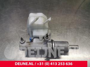 Gebruikte Hoofdremcilinder Volkswagen Crafter 2.5 TDI 30/35/50 Prijs € 48,40 Inclusief btw aangeboden door van Deijne Onderdelen Uden B.V.