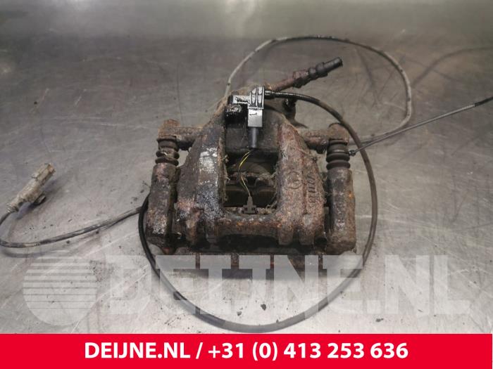 Volkswagen Crafter Remklauw (Tang) links-achter O216013