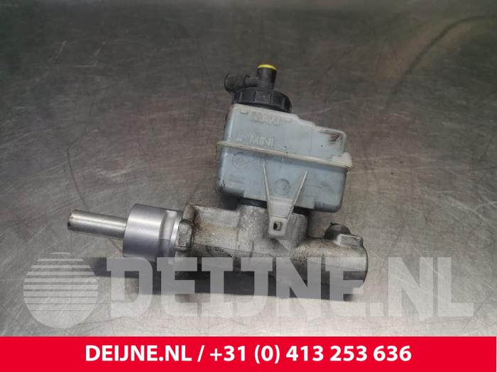 Renault Master Hoofdremcilinder O216017